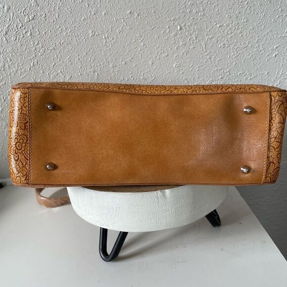 NWT M.C. Leather Shoulder Bag - Picture 10 of 14